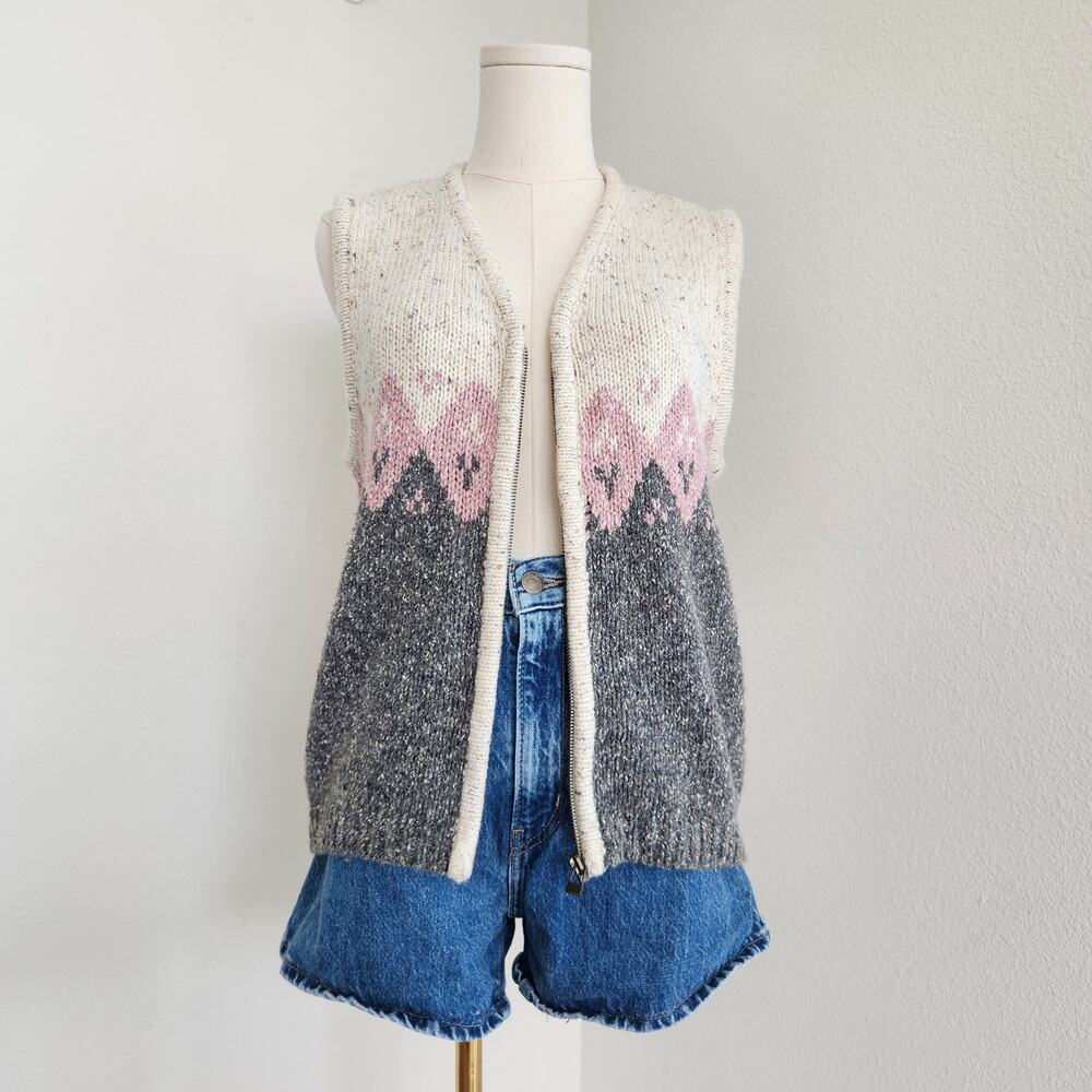 Vintage 90s Cream Pink Grey Zigzag Knit Zip Up Sweater Vest St Johns Bay S